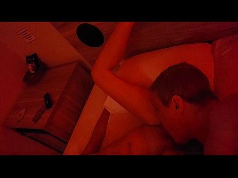❤️ Nyalogatja a nedves puncimat. Szuper pornó at hu.virtsextor.ru ❌