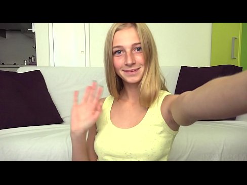 ❤️ Amikor unatkozom, lustán maszturbálom a rózsaszín puncimat... Szuper pornó at hu.virtsextor.ru ❌