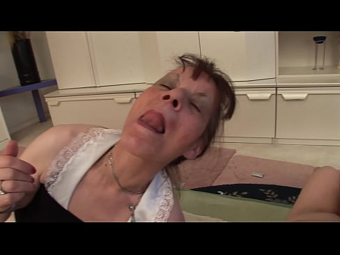 ❤️ Két nagymama és egy nagypapa hármasban Szuper pornó at hu.virtsextor.ru ❌