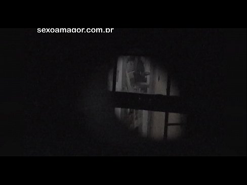 ❤️ Szőke lányt titokban videóra vette a környékbeli kukkoló, aki üreges téglák mögé rejtőzött Szuper pornó at hu.virtsextor.ru ❌